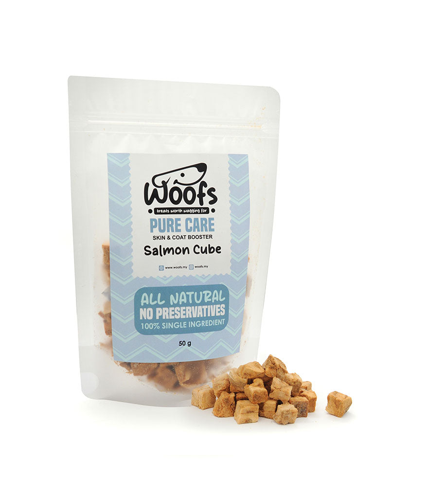 Freeze Dried Salmon Cubes